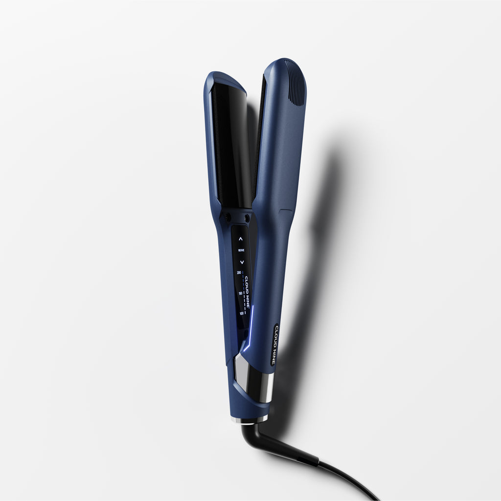 Discover The NEW Contouring Wide Iron Straightener Cloud Nine