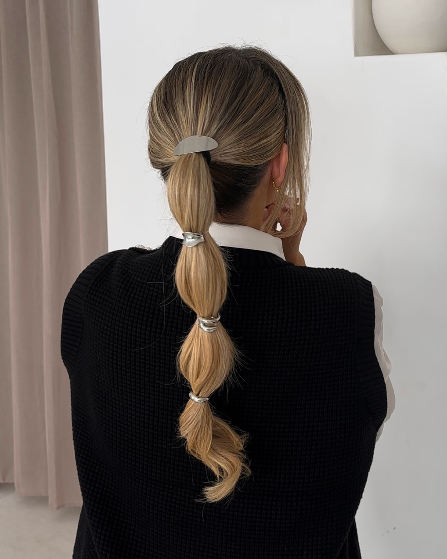 Winter Hairstyles for Long Hair: Easy, Protective & Stylish Looks 14 https://www.cloudninehair.com/cdn/shop/files/Frame_47656.png?v=1760514747&utm_source=chatgpt.com