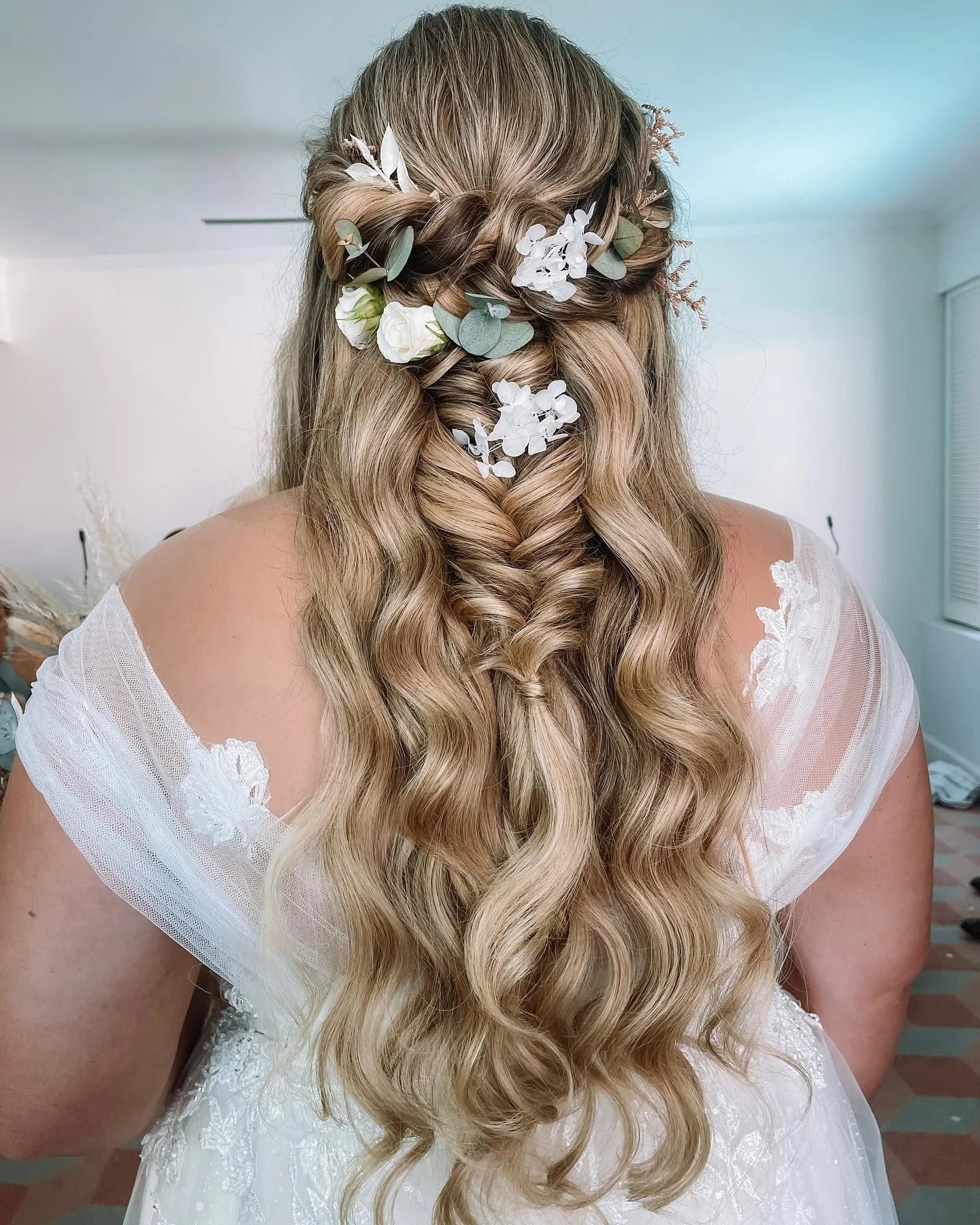 50 Simple and Easy Hairstyles for Bridal Hair CLOUD NINE Cloud Nine